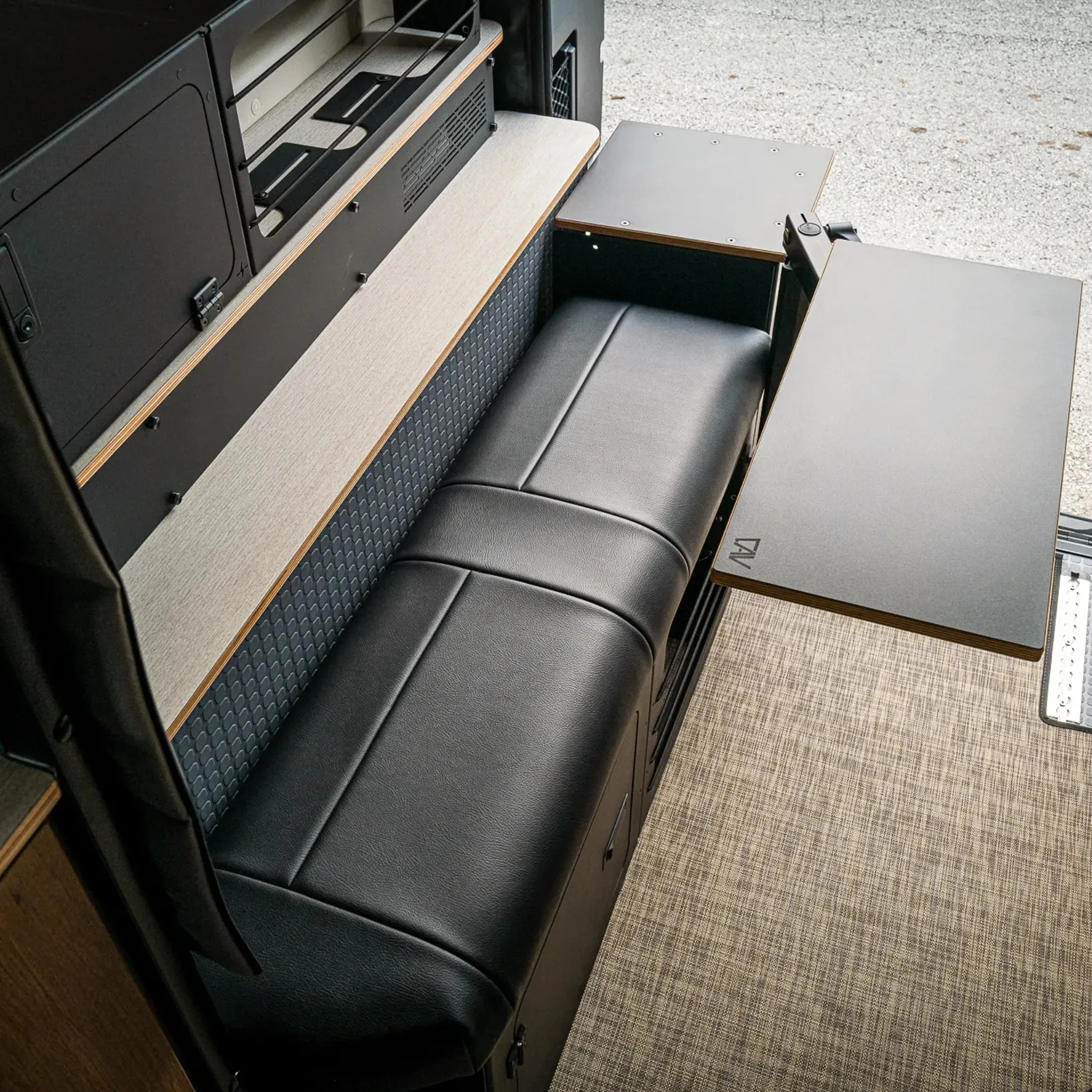 GLSS™ Passenger PRO - Seat with H2O Box